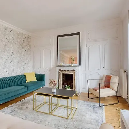 Apartman * L'elegant * Paris A 6 Minutes Bois-Colombes